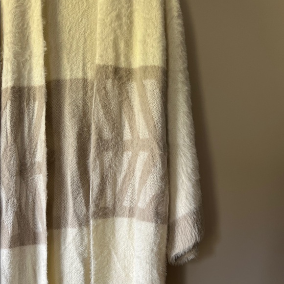 Anthropologie Cream Fuzzy Open-Front Cardigan - Picture 3 of 4